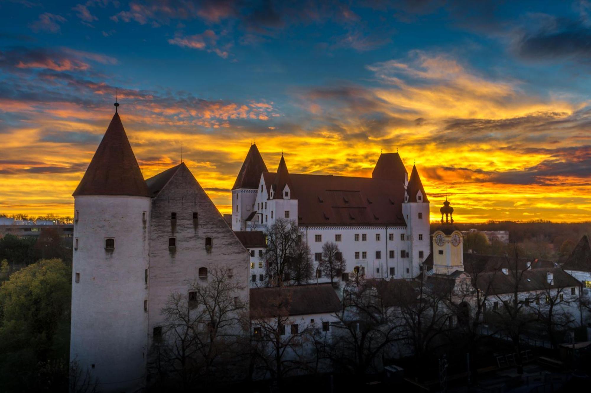 Altstadthotel Guesthouse Die Galerie Ingolstadt Exteriör bild