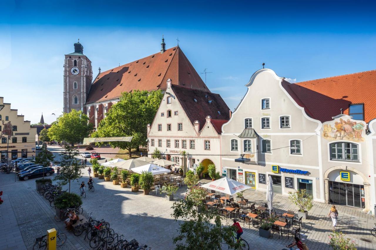Altstadthotel Guesthouse Die Galerie Ingolstadt Exteriör bild